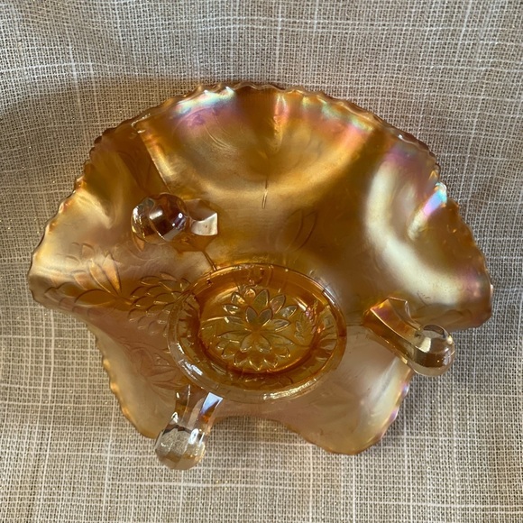 Gorgeous Antique Fenton Lotus & Poinsettia Iridized 6-ruffle footed dish. EUC - Picture 9 of 12